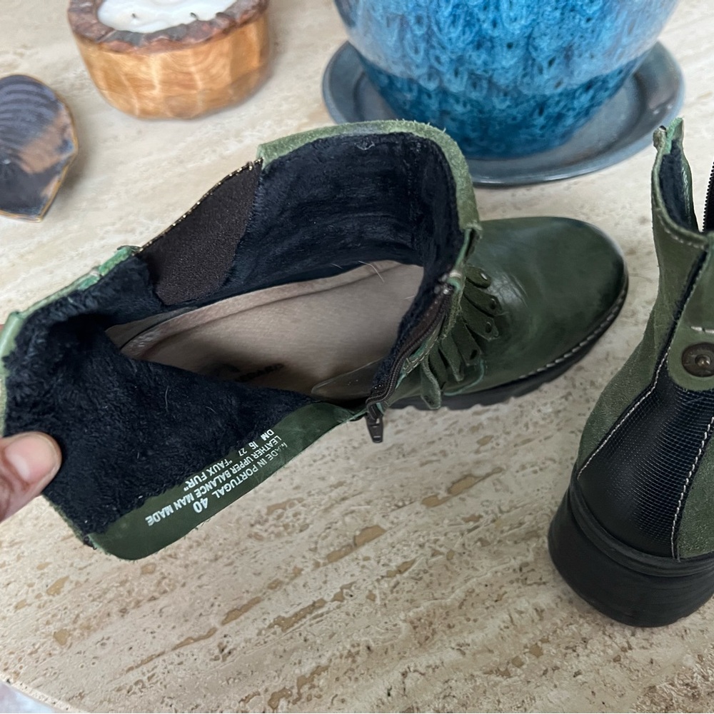 RARE Dromedaris Green Leather Fringe Ankle Boots - Picture 5 of 7